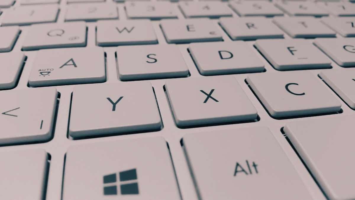 Clean keyboard