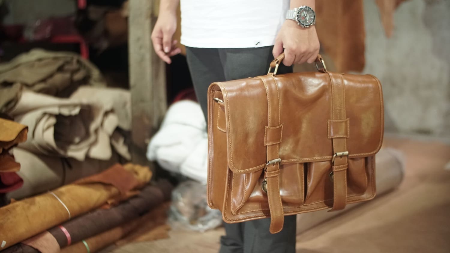 Best Laptop Bags for 16-inch MacBook Pro