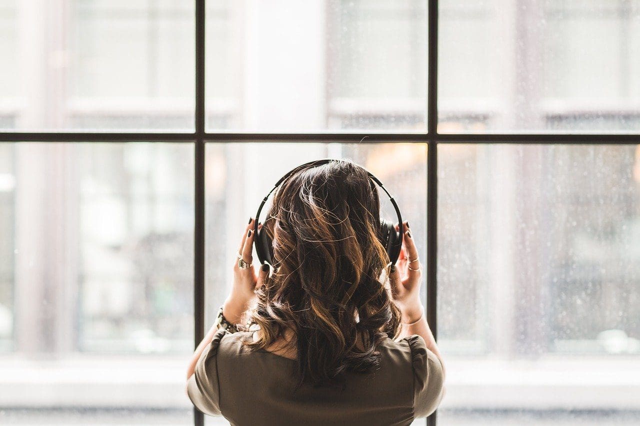 Top 7 Ways To Complete Your Reading Goals In 2018 1