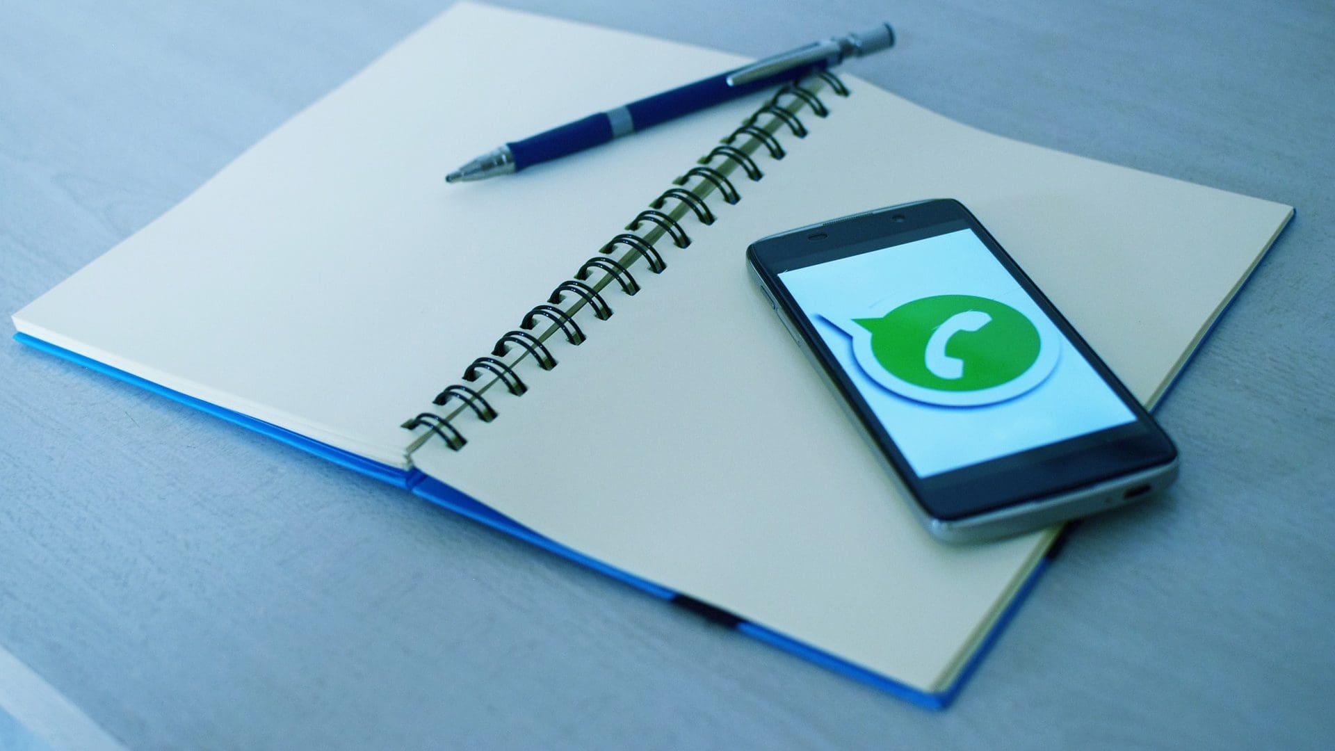 Whatsapp message schedule