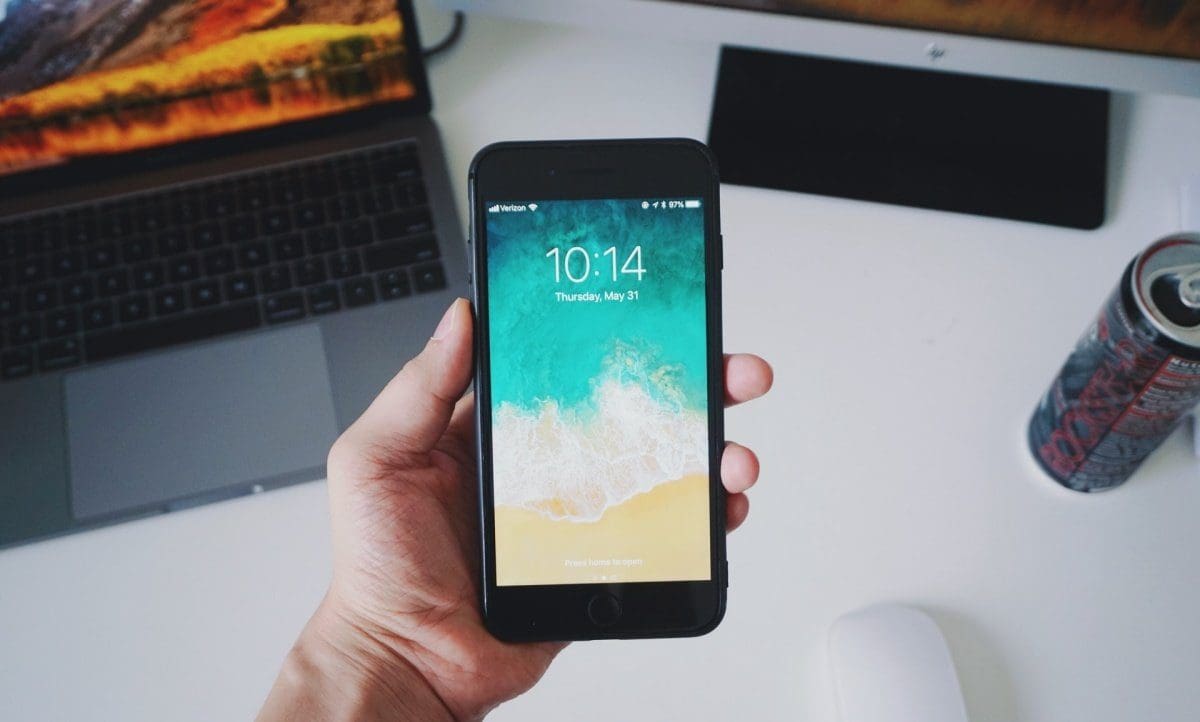 Fix airdrop not sending from iphone to mac image