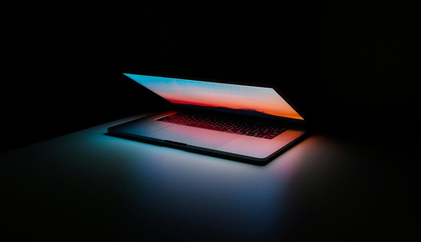 Fix mac wallpaper changing after restart featured image