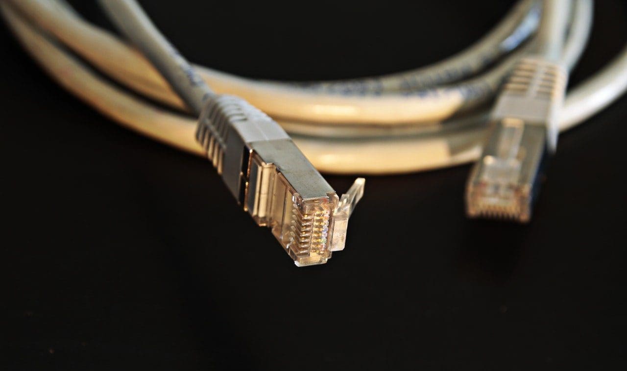 Fix windows 10 ethernet keeps disconnecting featured image