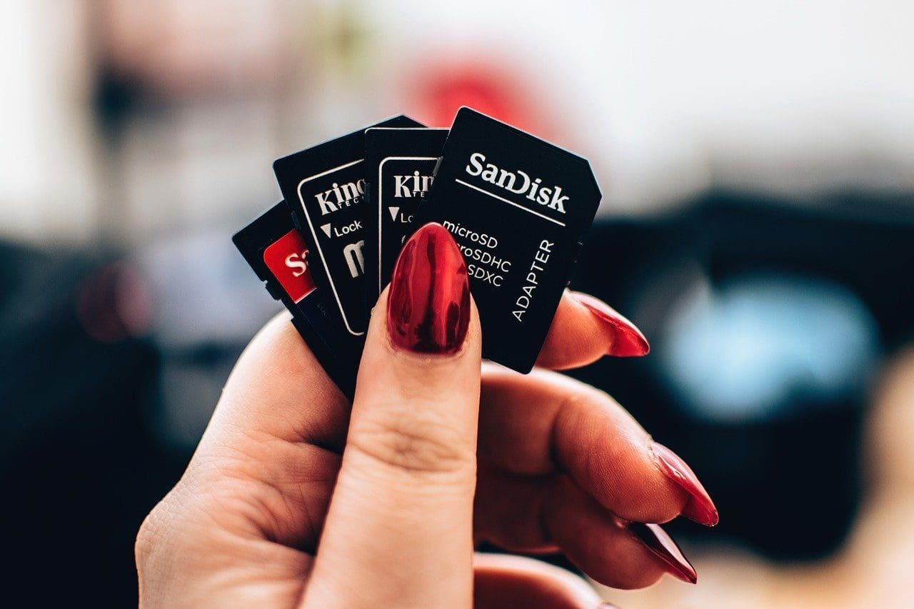 Hand 2605908 1280