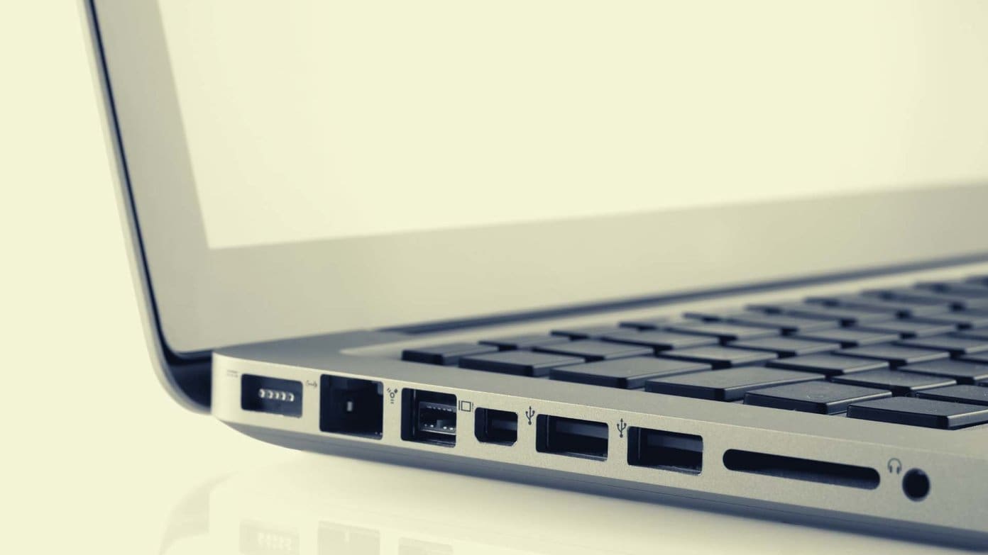 MacBook ports
