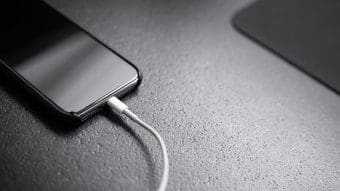 Why iphone doesnt charge past 80 fix image